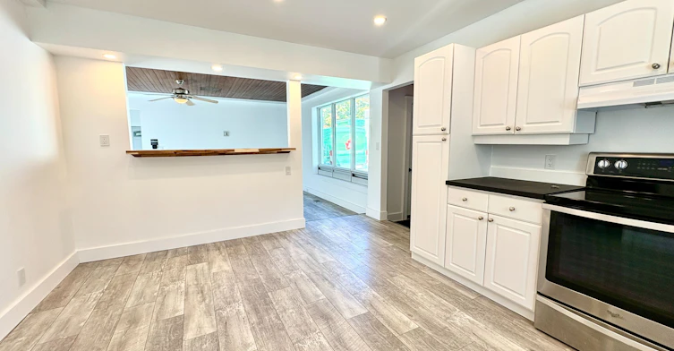 155 Hughson Street, Gravenhurst, ON, P1P 1H2 - 4