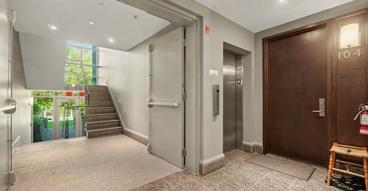 104-31 First Avenue, Ottawa, ON, K1S 2G1 - 8