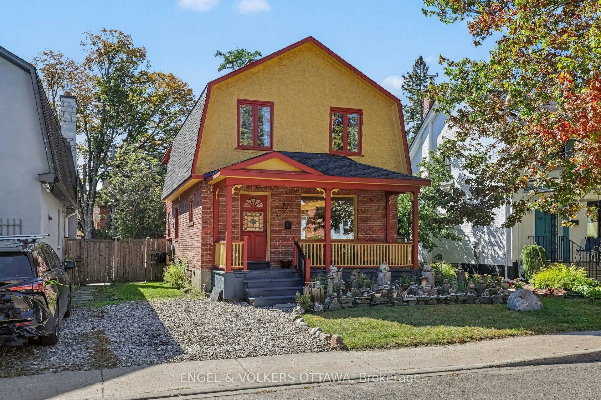 38 Rockcliffe Way, Ottawa, ON, K1M 1B5