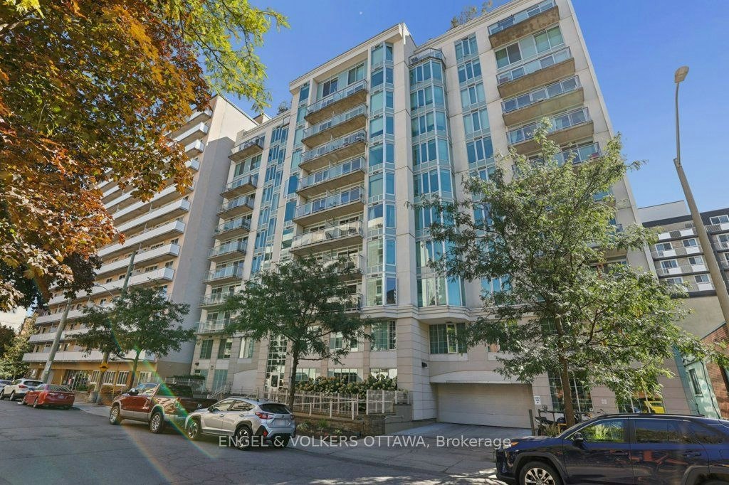 408-138 Somerset Street W, Ottawa, ON, K2P 0A3