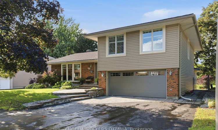 885 Plante Drive