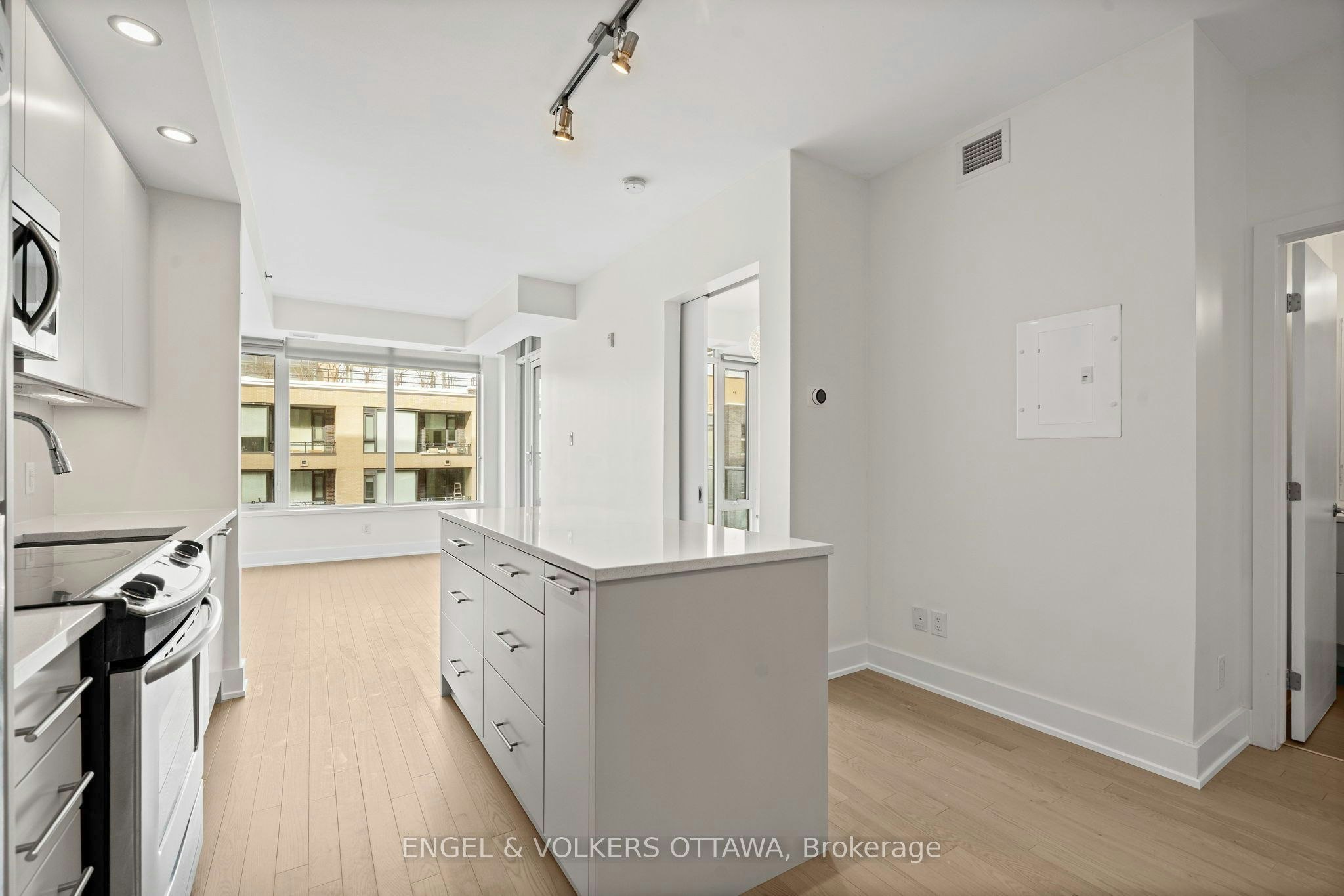 108 Richmond 508 Road, Ottawa, ON, K1Z 6V9 - 8