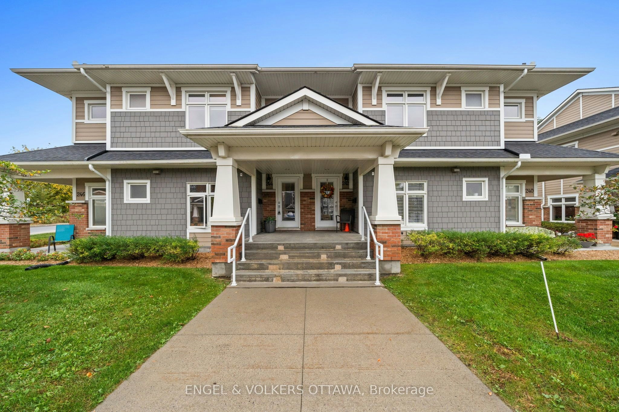 244 Mullin Private, Ottawa, ON, K1W 0K6