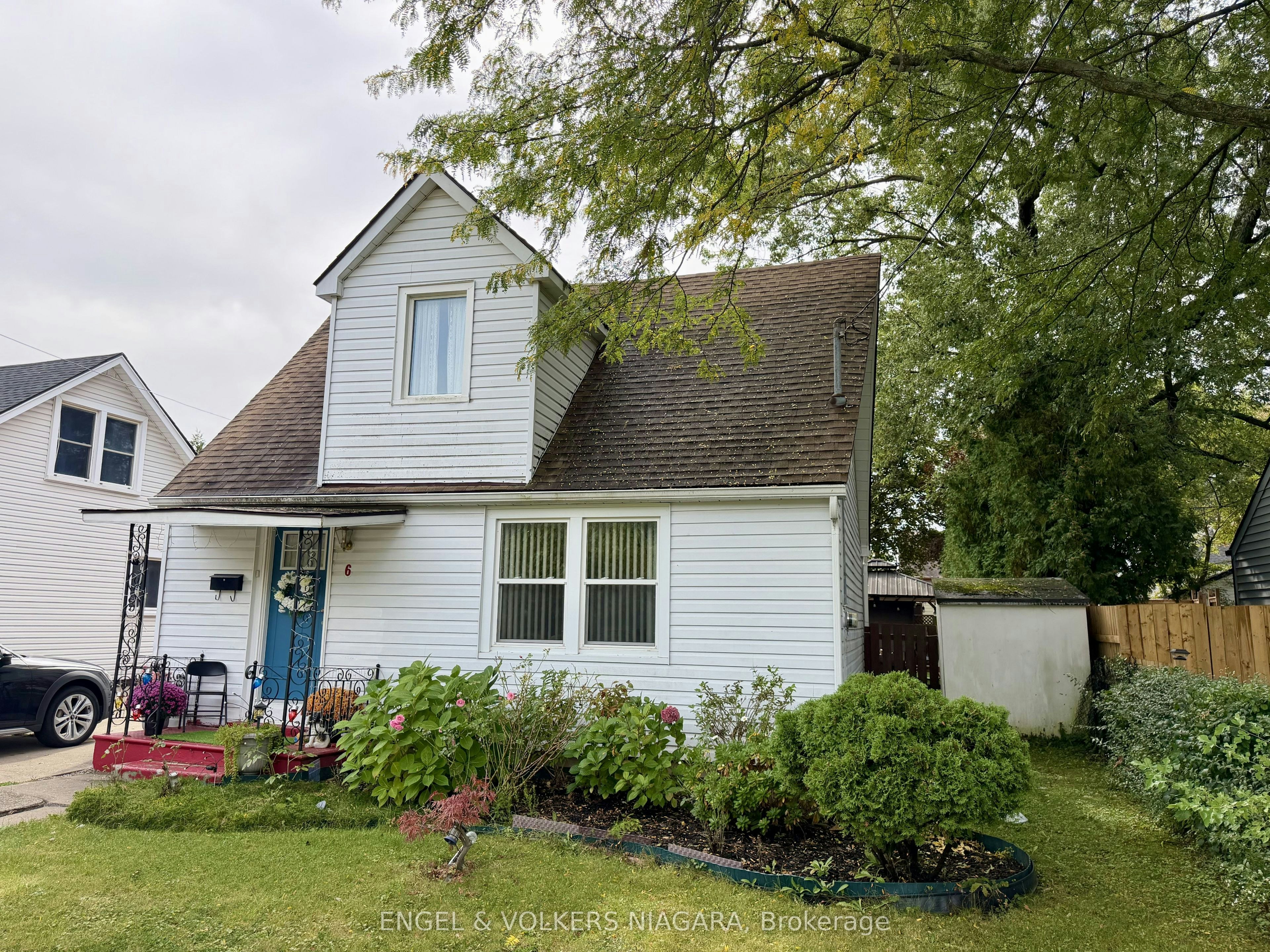 6 Glen Avenue, St. Catharines, ON, L2S 1L1