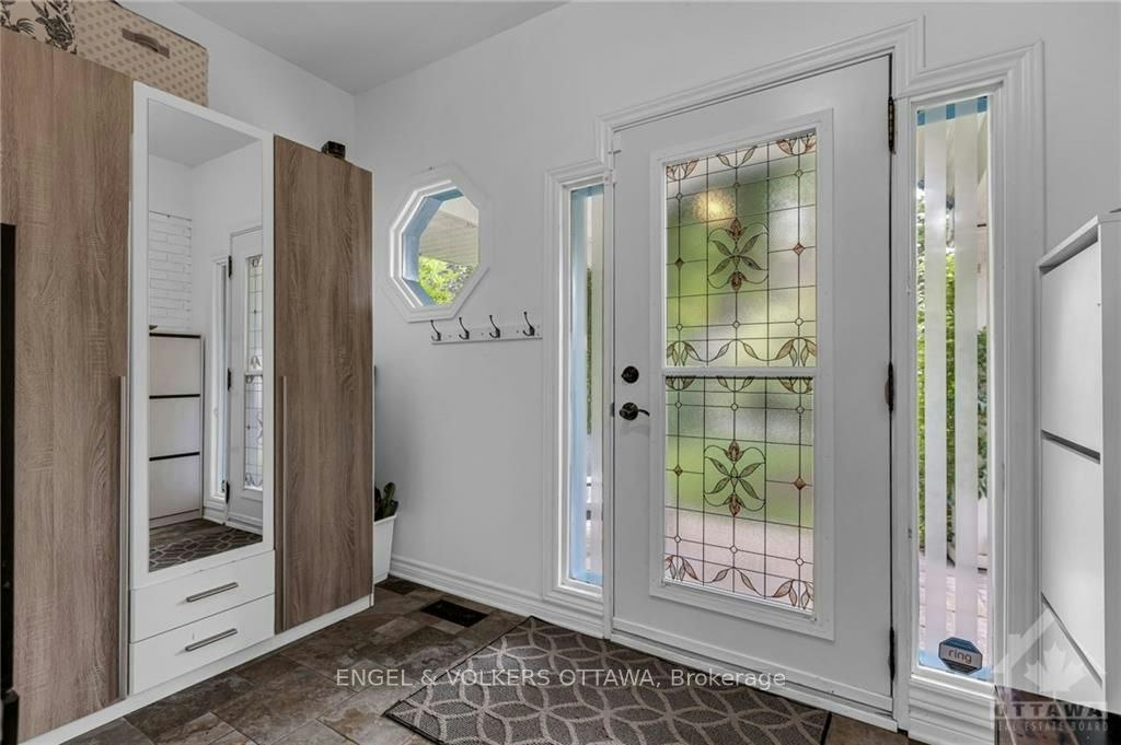525 Braydon Avenue, Ottawa, ON, K1G 0W7 - 3