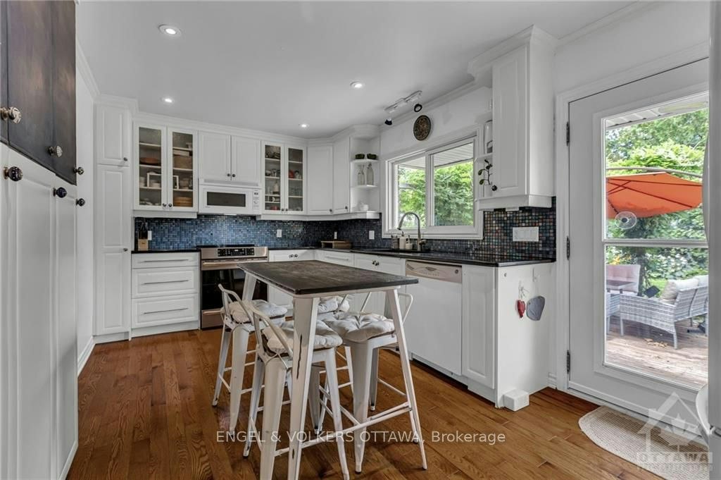 525 Braydon Avenue, Ottawa, ON, K1G 0W7 - 11