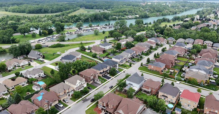4495 Saw Mill Drive, Niagara Falls, ON, L2G 0G1 - 2