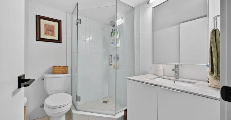 51 Fairmont Avenue Centre, Ottawa, ON, K1Y 1X4 - 12
