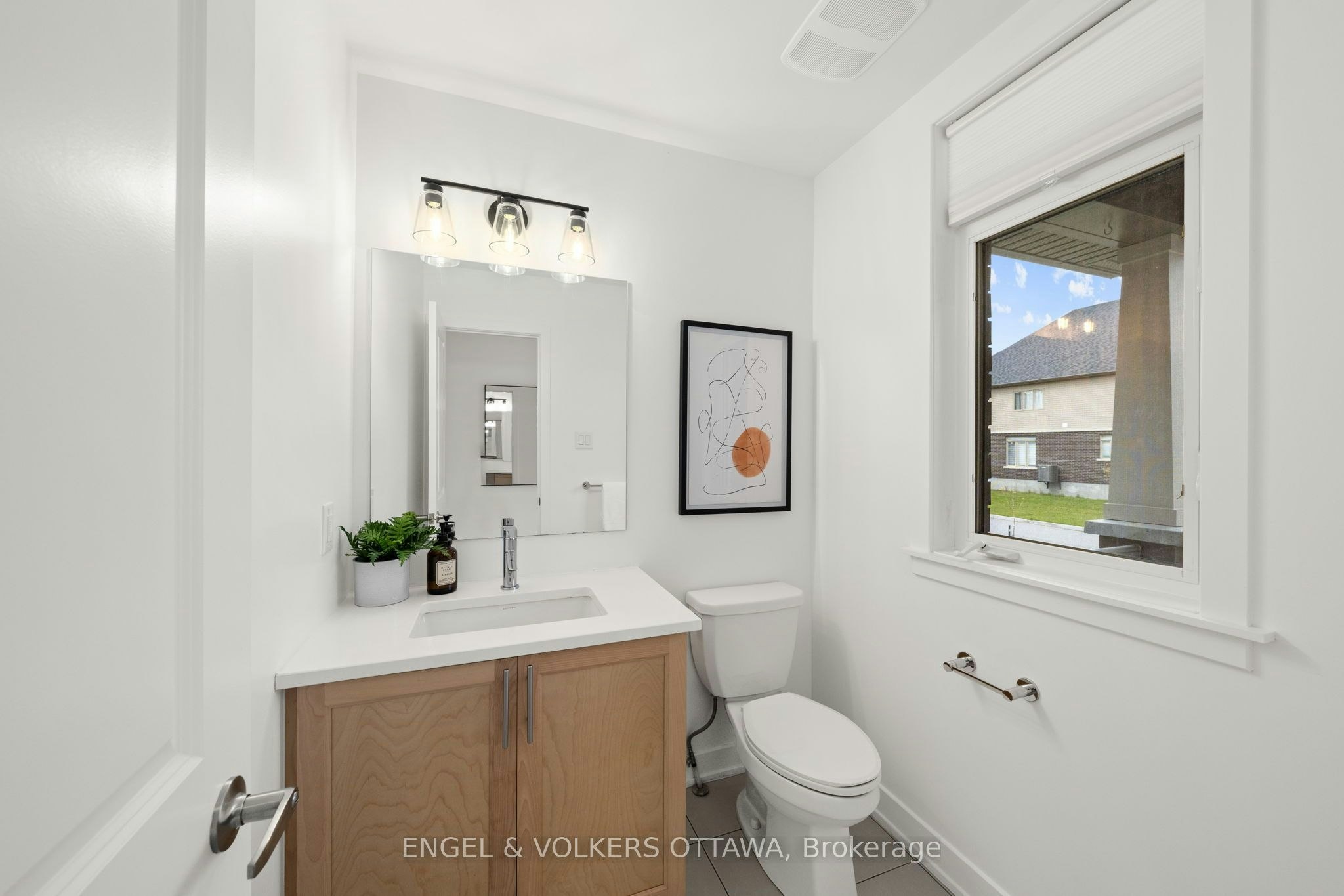 154 Winterhaven Drive, Ottawa, ON, K1W 0P1 - 18