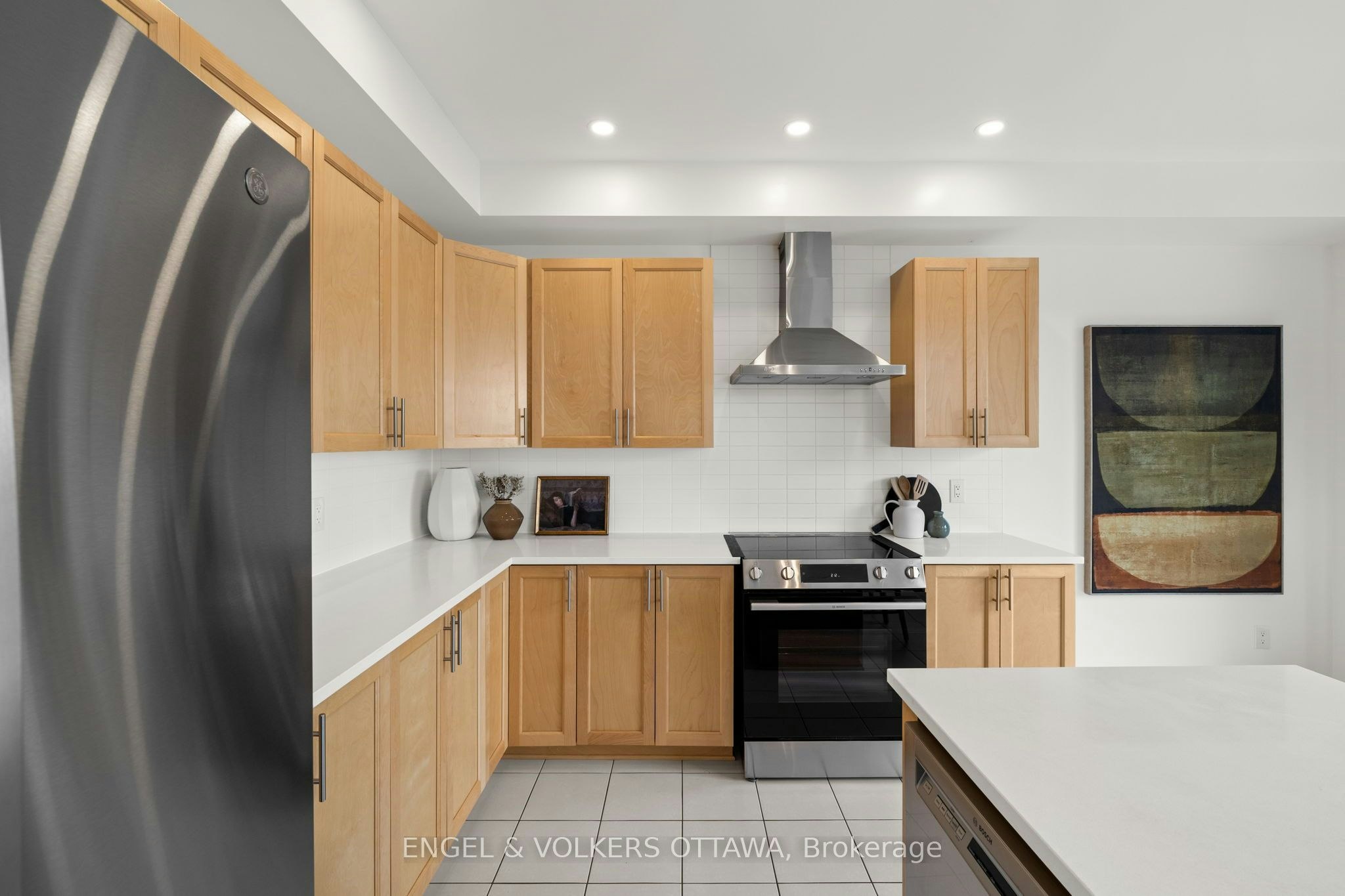 154 Winterhaven Drive, Ottawa, ON, K1W 0P1 - 14