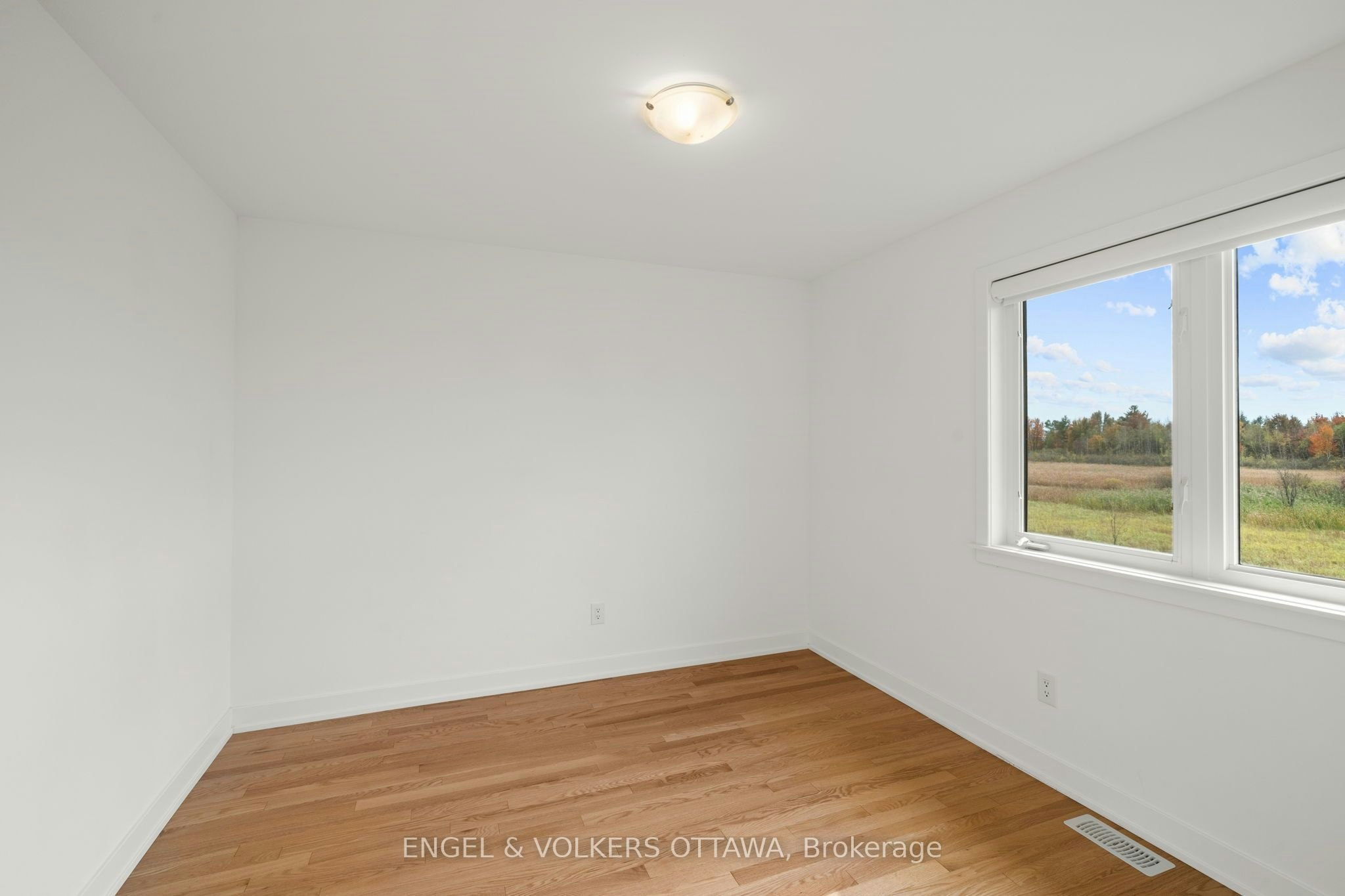 154 Winterhaven Drive, Ottawa, ON, K1W 0P1 - 25