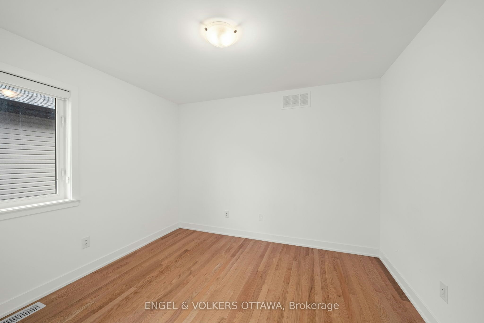 154 Winterhaven Drive, Ottawa, ON, K1W 0P1 - 28