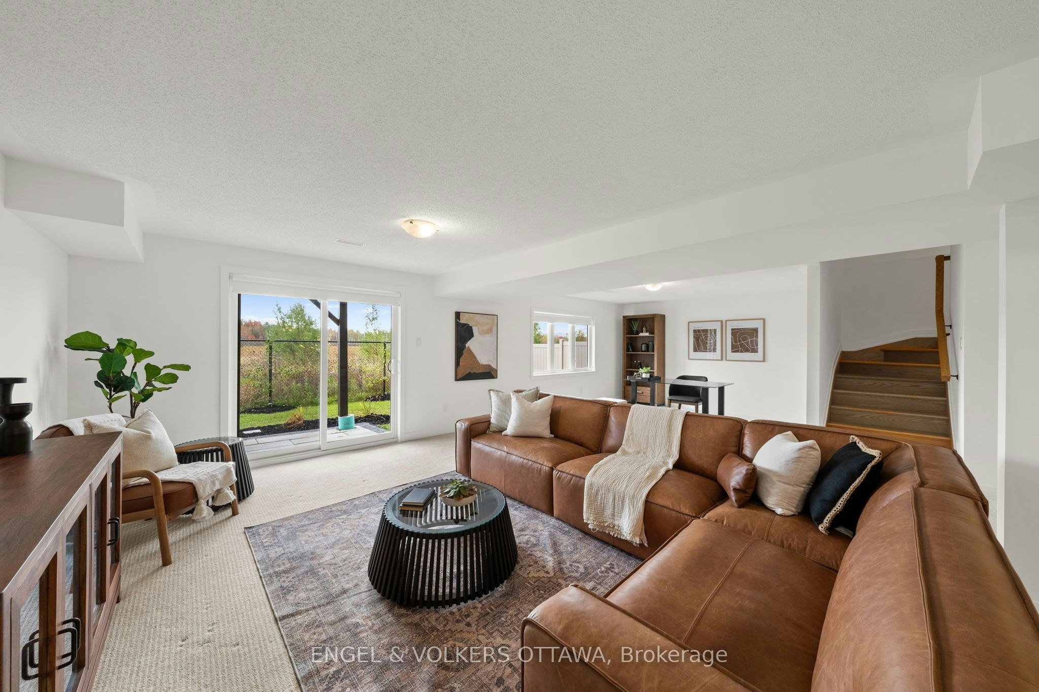 154 Winterhaven Drive, Ottawa, ON, K1W 0P1 - 33
