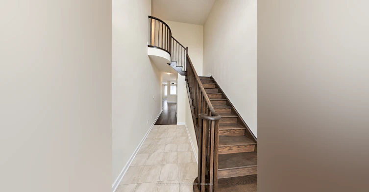 152 Lilac Circle, Cayuga, ON, N3W 0J1 - 2