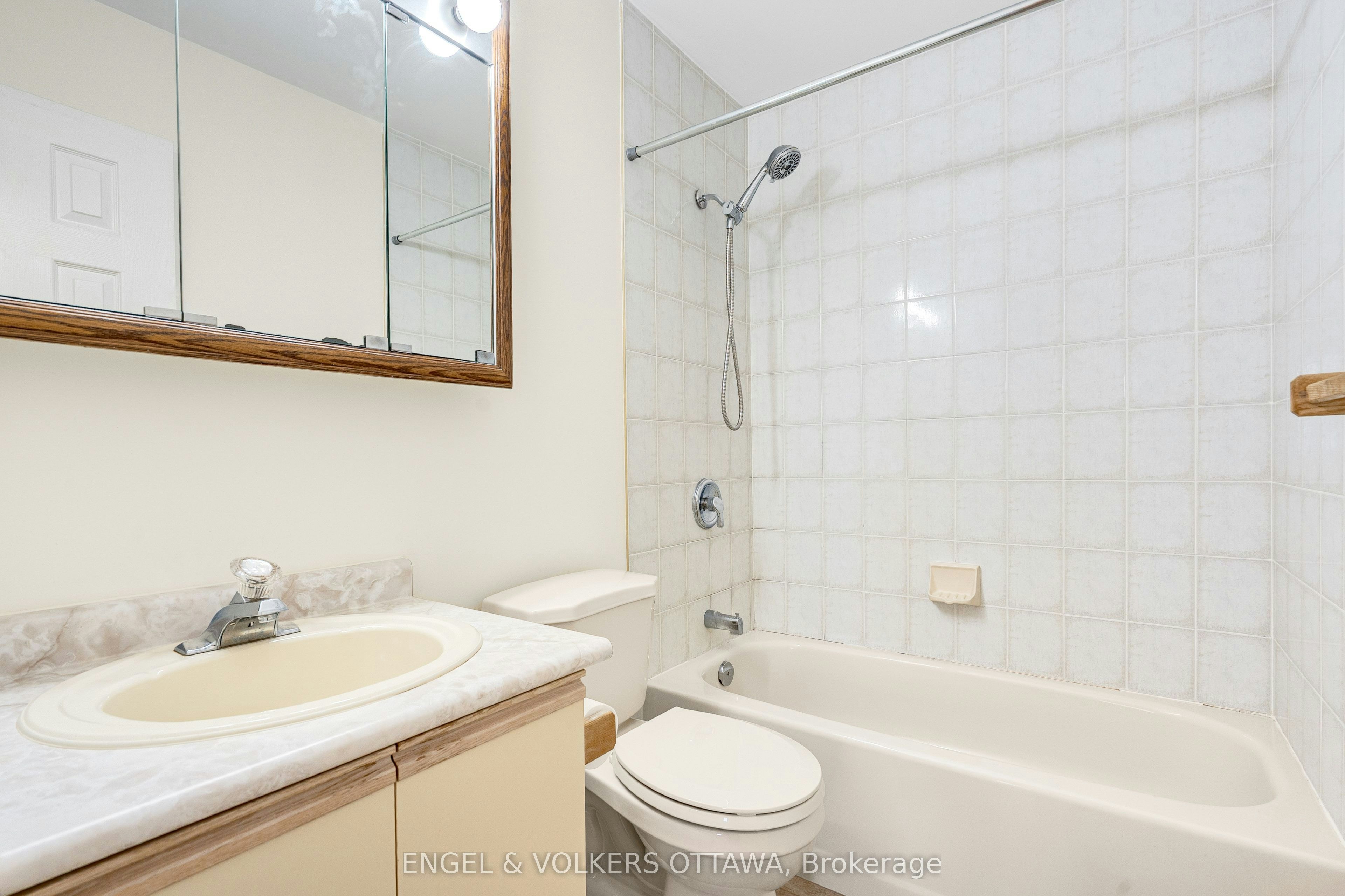 1321 Morley Boulevard, Ottawa, ON, K2C 1R1 - 17