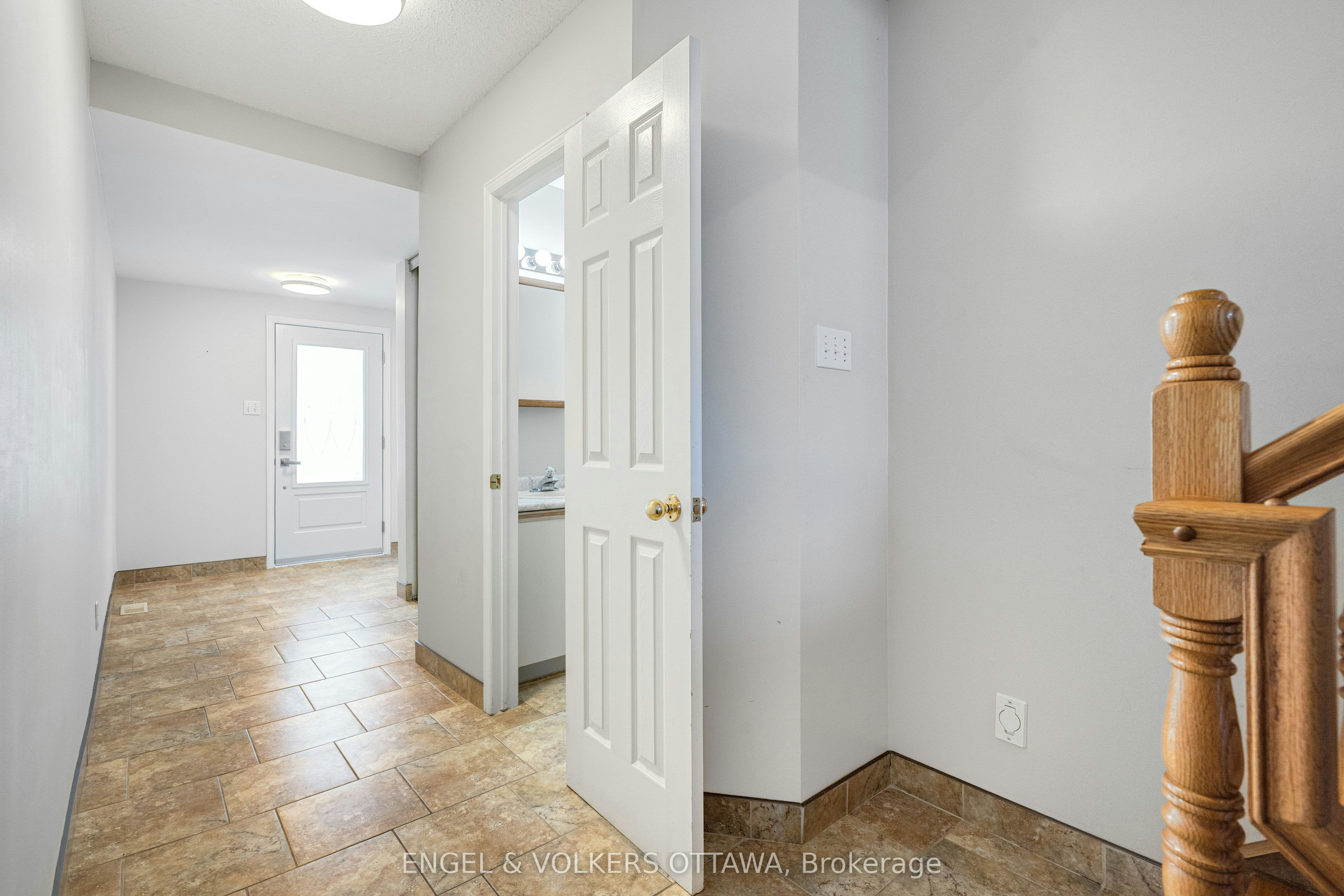 1321 Morley Boulevard, Ottawa, ON, K2C 1R1 - 3