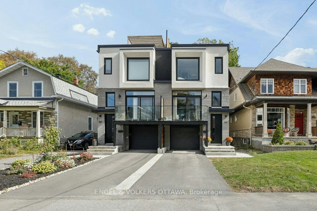 569 Edison Avenue, Ottawa, ON, K2A 1V5