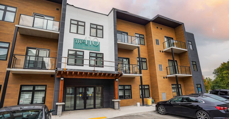 B02-410 First Street N, Gravenhurst, ON, P1P 1B9