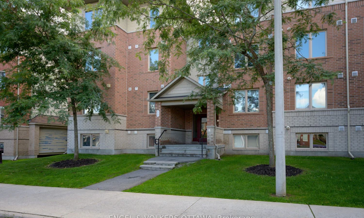 7-50 Barnstone Drive