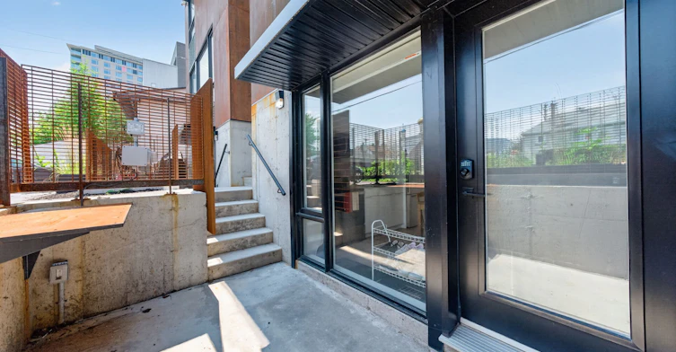 D-119 Carruthers Avenue, Ottawa, ON, K1Y 1N4 - 2