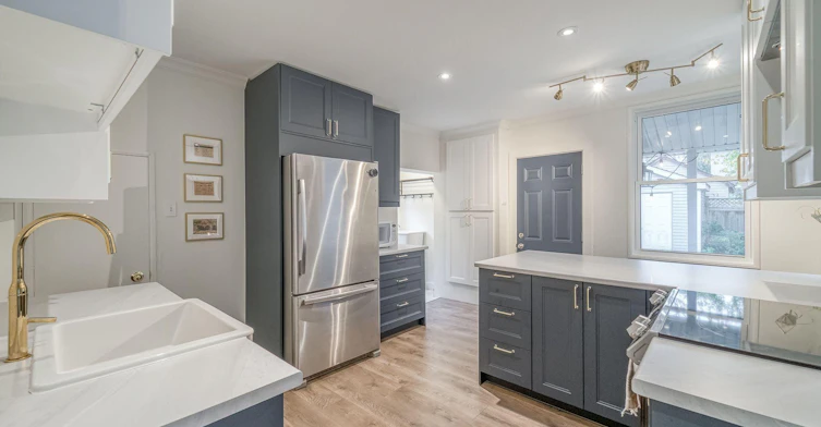 379 Madison Avenue, Ottawa, ON, K2A 0B6 - 8