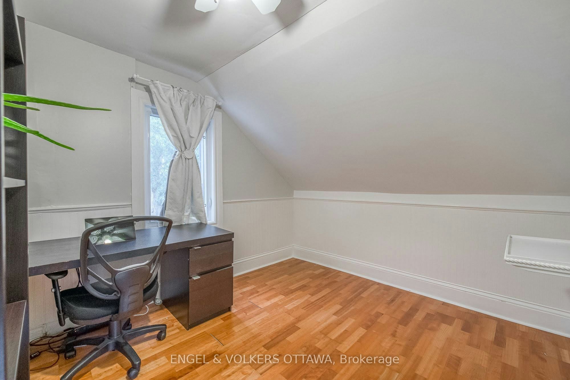 379 Madison Avenue, Ottawa, ON, K2A 0B6 - 16