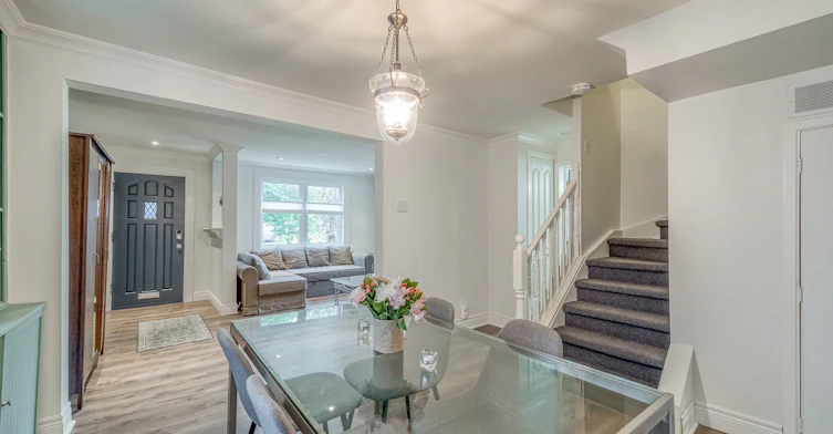 379 Madison Avenue, Ottawa, ON, K2A 0B6 - 7