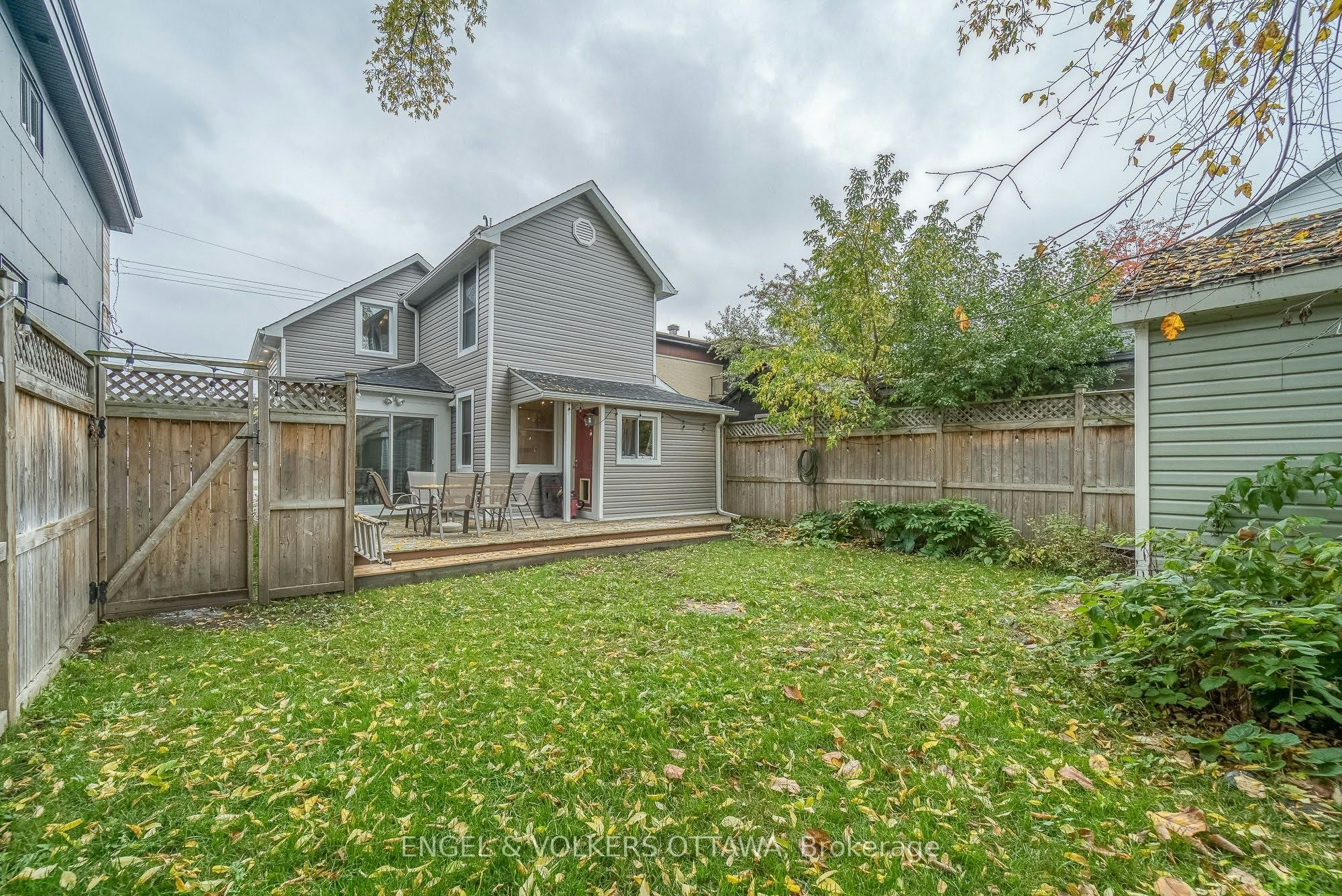 379 Madison Avenue, Ottawa, ON, K2A 0B6 - 19