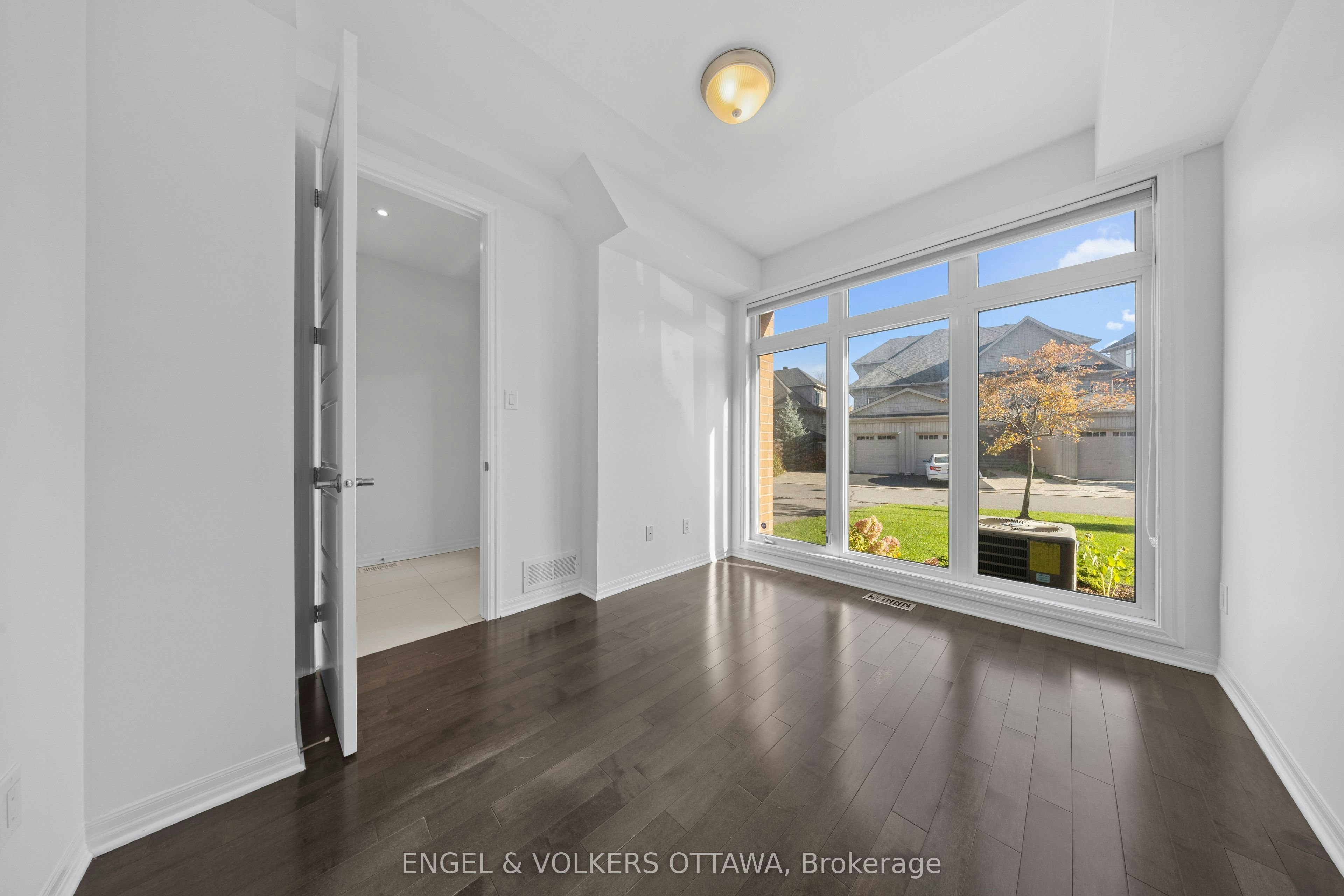 34 Aveia Private, Ottawa, ON, K4A 0X1 - 4