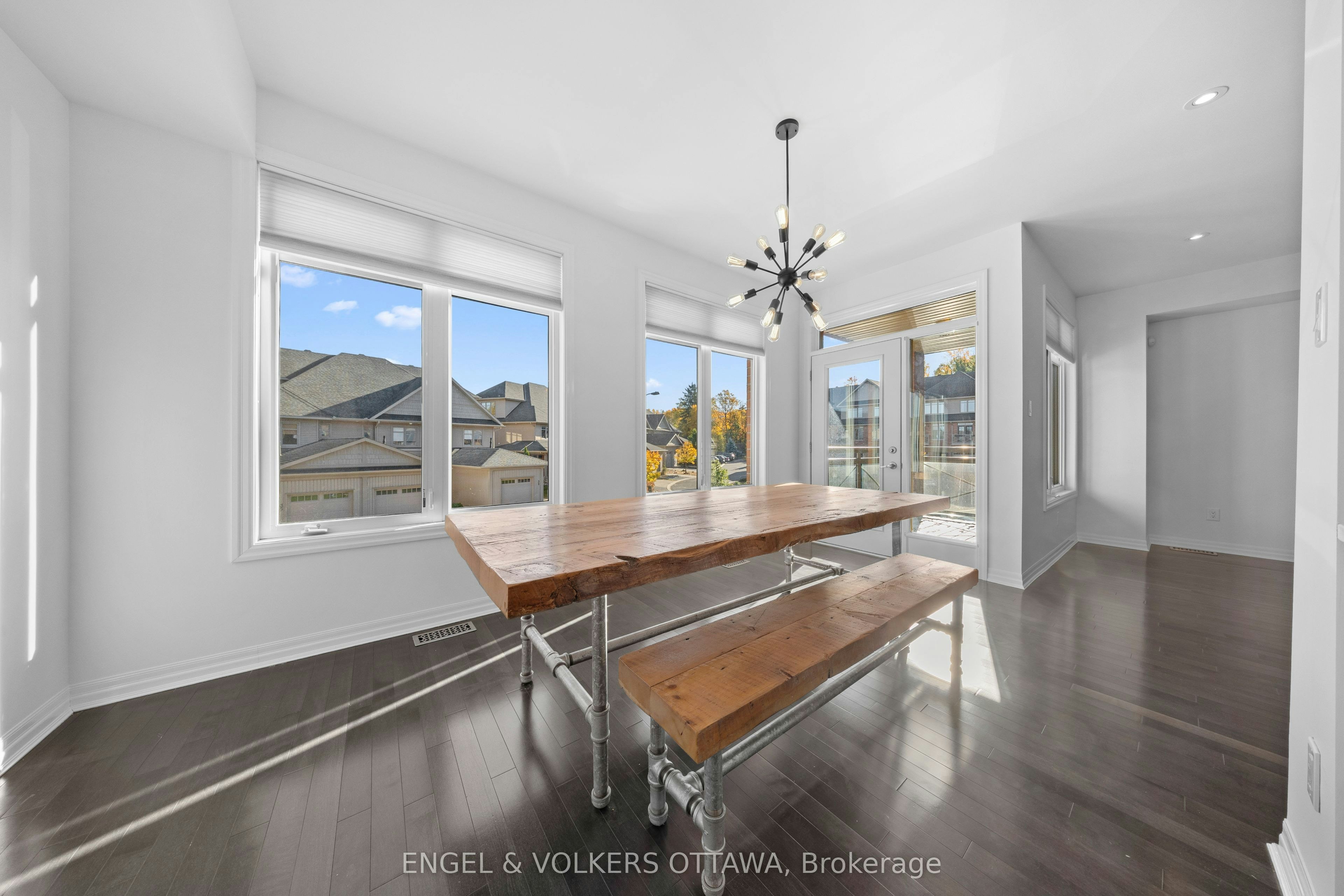 34 Aveia Private, Ottawa, ON, K4A 0X1 - 11