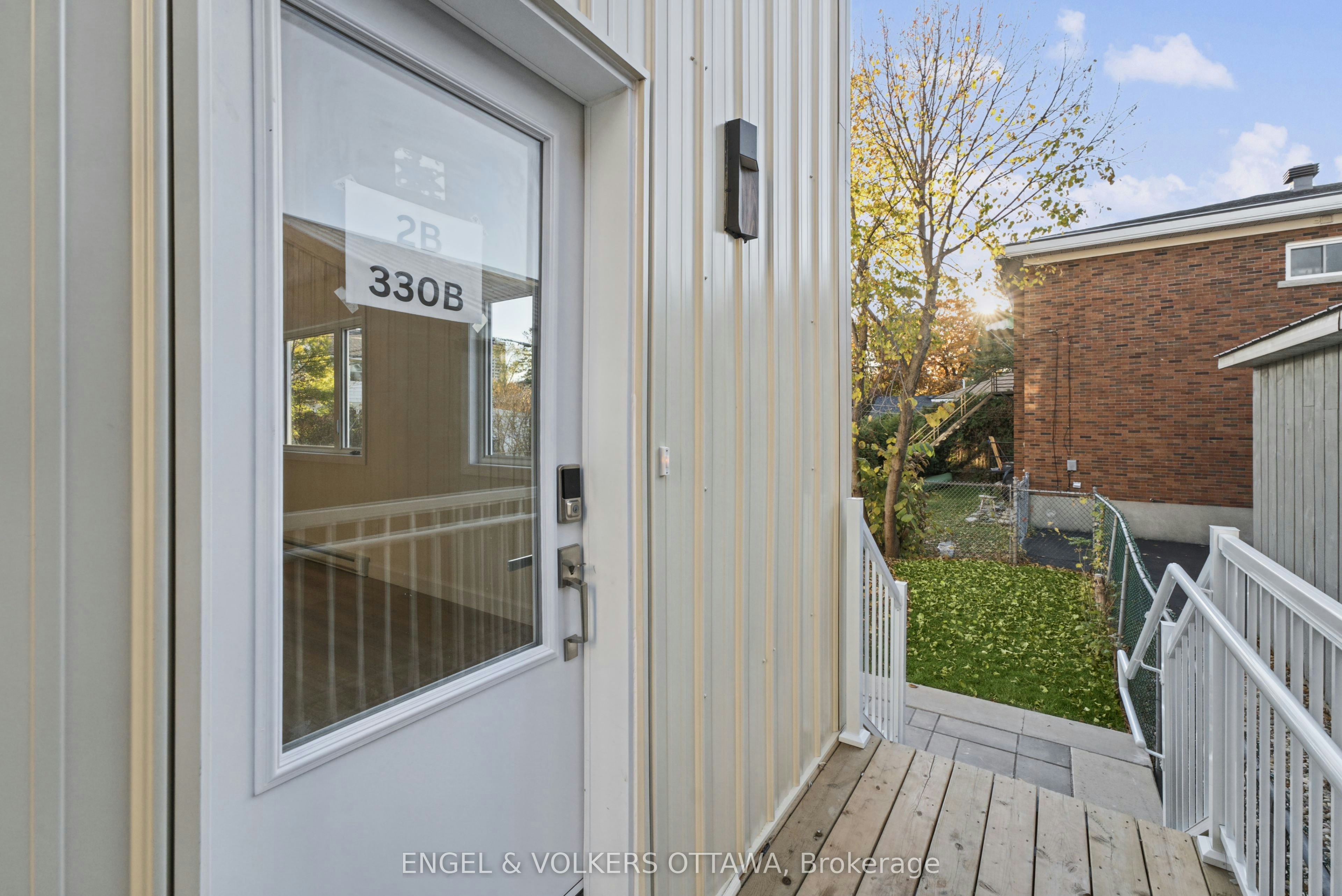328 Poulin Avenue, Ottawa, ON, K2B 5T8 - 2