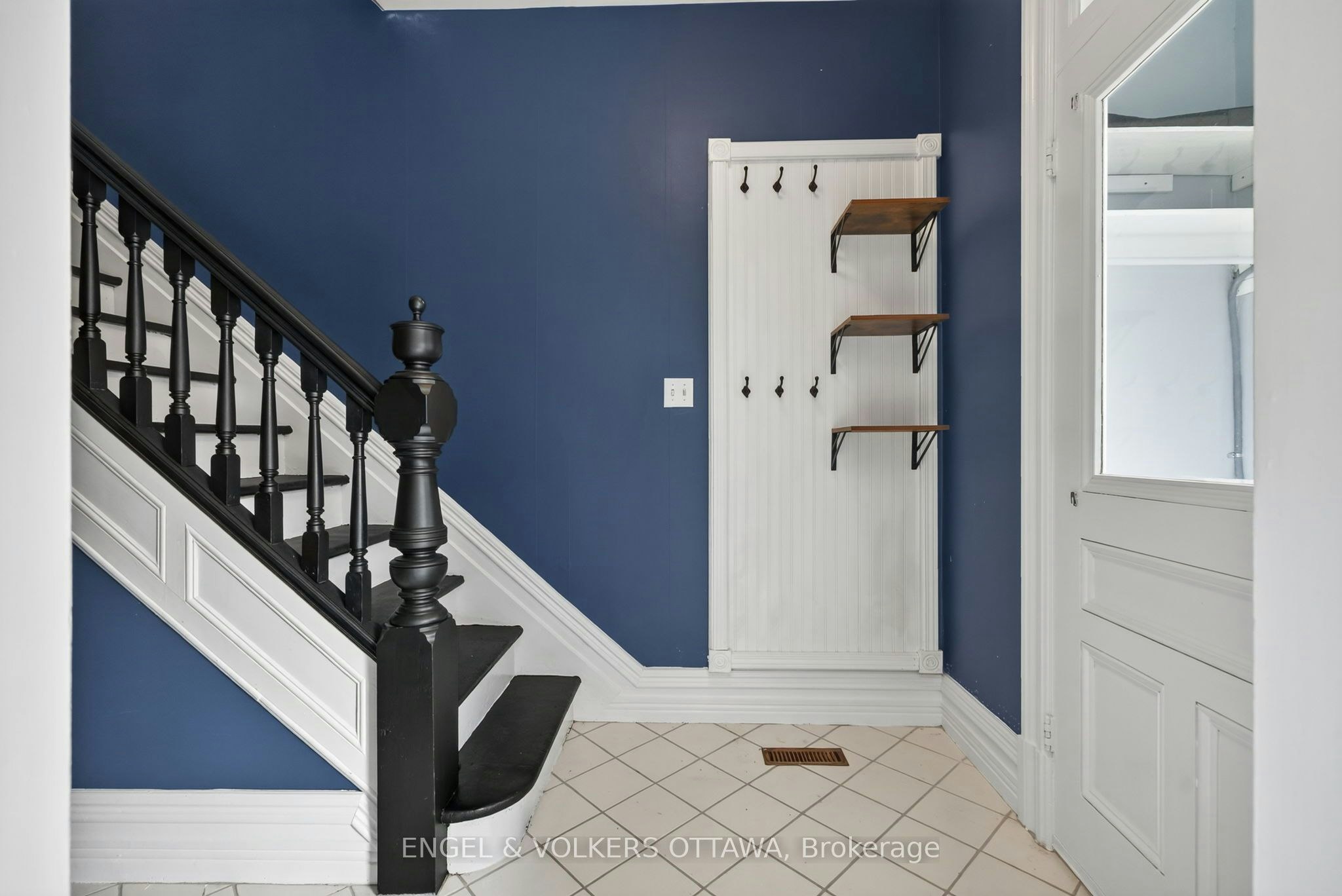 75 Eccles Street, Ottawa, ON, K1R 6S5 - 8