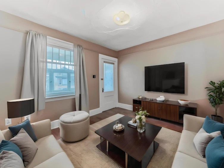 11230 96 Street, Edmonton, AB, T5G 1S9 - 3