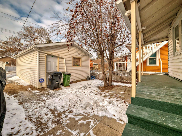 11230 96 Street, Edmonton, AB, T5G 1S9 - 29