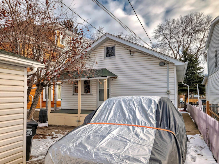 11230 96 Street, Edmonton, AB, T5G 1S9 - 32