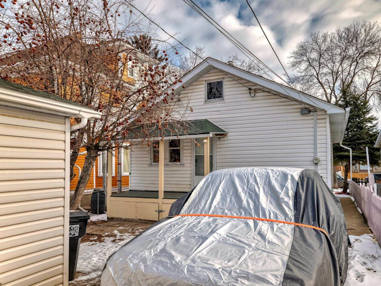 11230 96 Street NW, Edmonton, AB, T5G 1S9 - 32