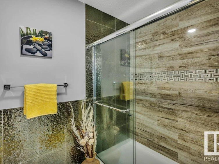 2517 16a Avenue, Edmonton, AB, T6T 2H6 - 35