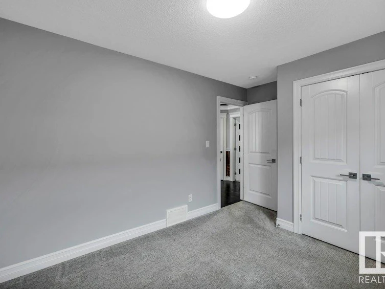 2517 16a Avenue, Edmonton, AB, T6T 2H6 - 38