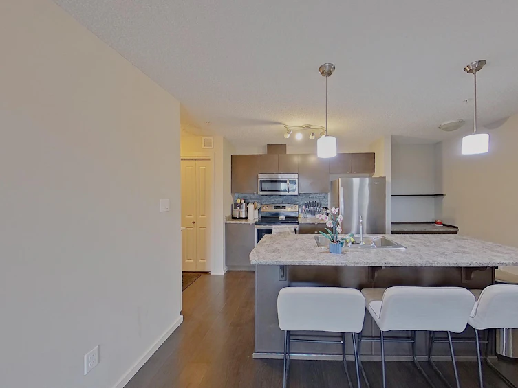 338-348 Windermere Road NW, Edmonton, AB, T6W 2P2 - 5