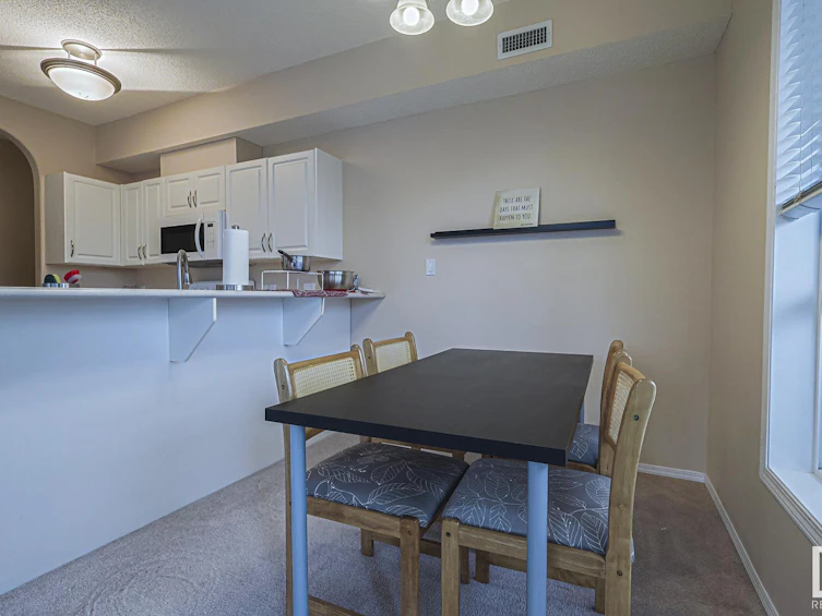 301-8488 111 Street, Edmonton, AB, T5H 3G7 - 10