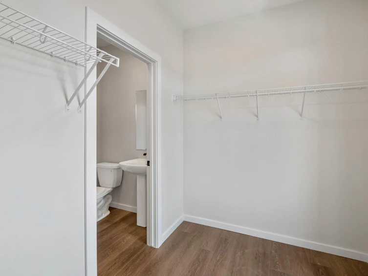 22834 82a Avenue, Edmonton, AB, T5T 4H5 - 12