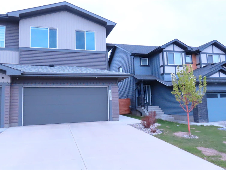412 41 Street, Edmonton, AB, T6X 2L8