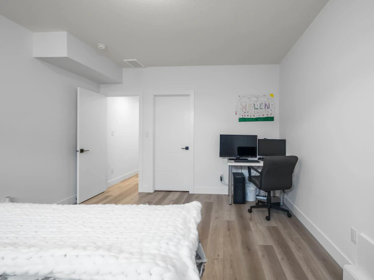 3401 Soleil Bv, Beaumont, AB, T4X 2X9 - 34