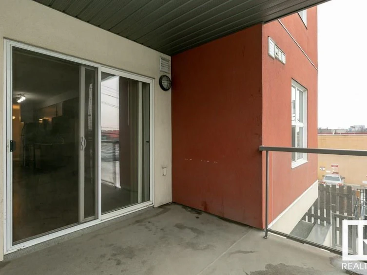 210-10118 106 Avenue NW, Edmonton, AB, T5H 0B8 - 25