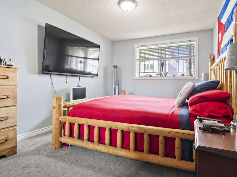 102-9323 105 Avenue NW, Edmonton, AB, T5H 0J7 - 15