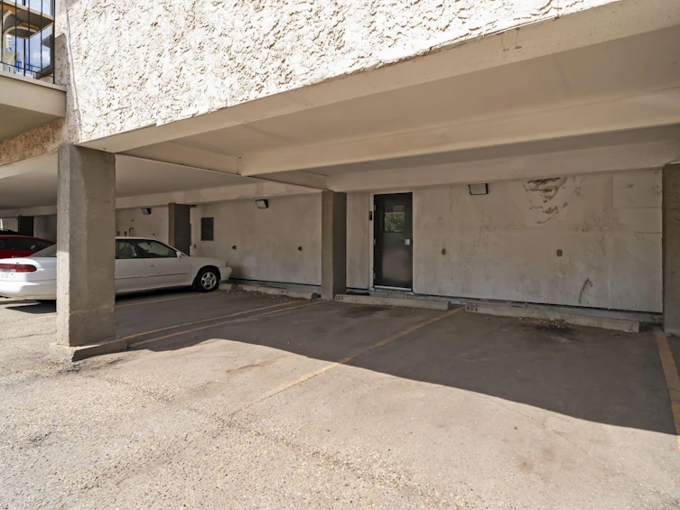 102-9323 105 Avenue NW, Edmonton, AB, T5H 0J7 - 21