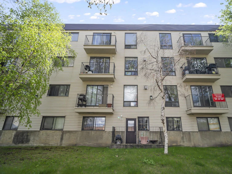 102-9323 105 Avenue NW, Edmonton, AB, T5H 0J7 - 22