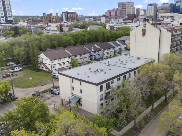102-9323 105 Avenue NW, Edmonton, AB, T5H 0J7 - 24
