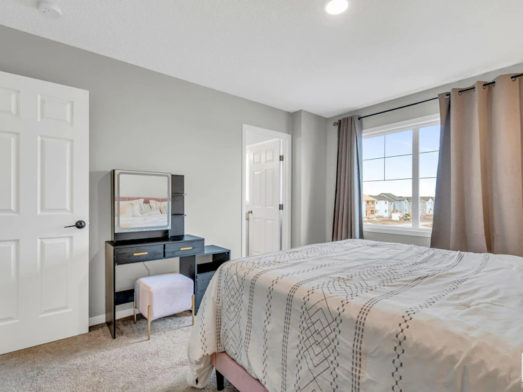 17644 49 Street, Edmonton, AB, T5Y 3Y1 - 19