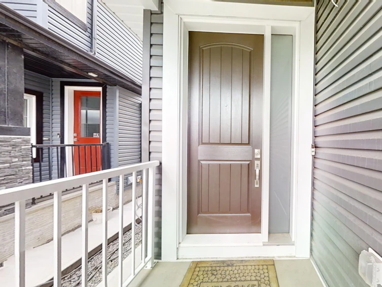 1922 20 Street NW, Edmonton, AB, T6T 2K9 - 3
